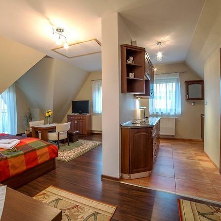 Janowka Apartamenty コシチェリスコ エクステリア 写真